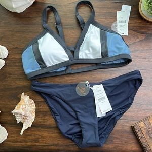 Pilyq - Bikini Set - Color Block Top - Ruched Bottom Size: Medium